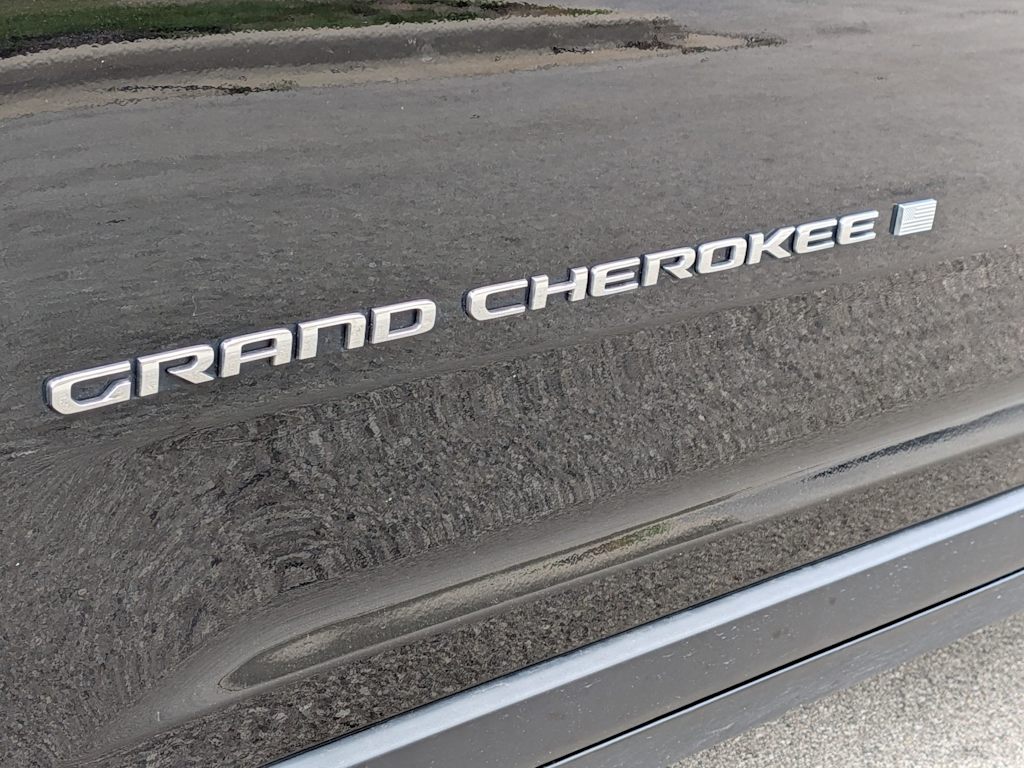 Thumbnail: 2022 Jeep Grand Cherokee L - 6