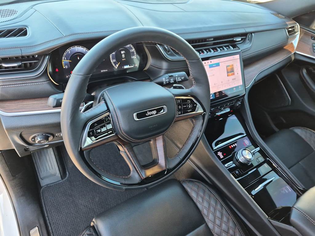 Thumbnail: 2025 Jeep Grand Cherokee L - 2