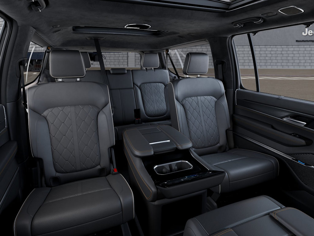 Thumbnail: 2026 Jeep Grand Wagoneer L - 9