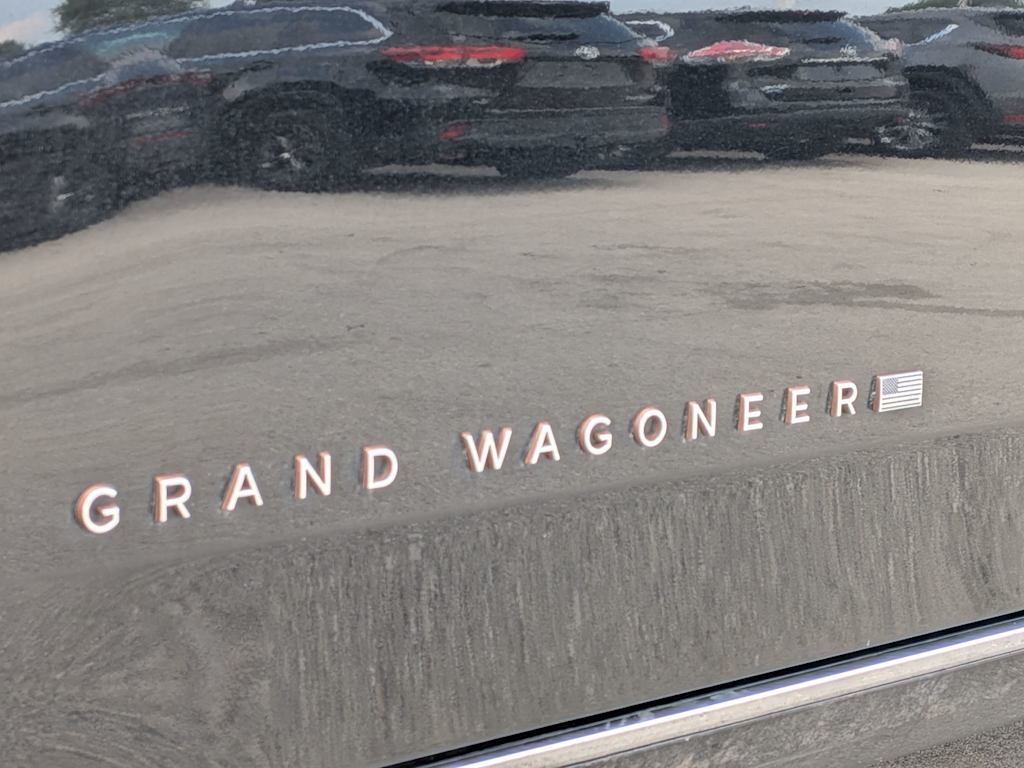Thumbnail: 2023 Jeep Grand Wagoneer L - 6