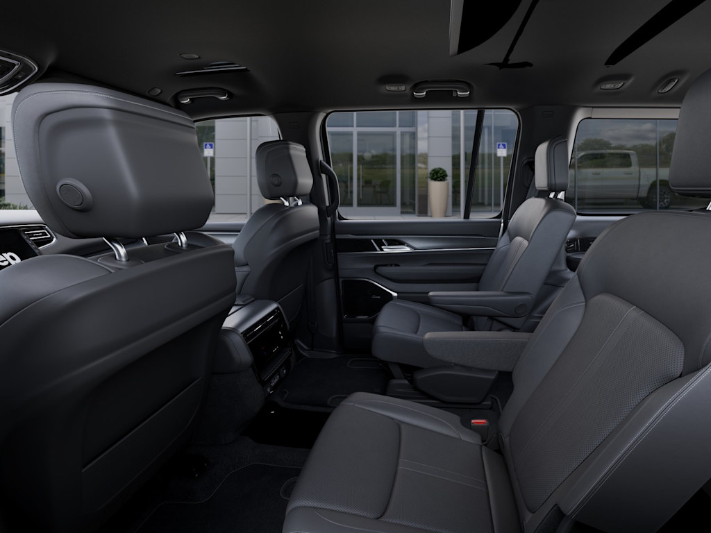 Thumbnail: 2026 Jeep Grand Wagoneer - 24
