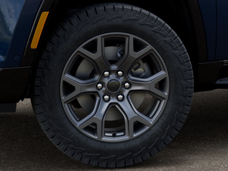 Thumbnail: 2026 Jeep Grand Wagoneer - 5