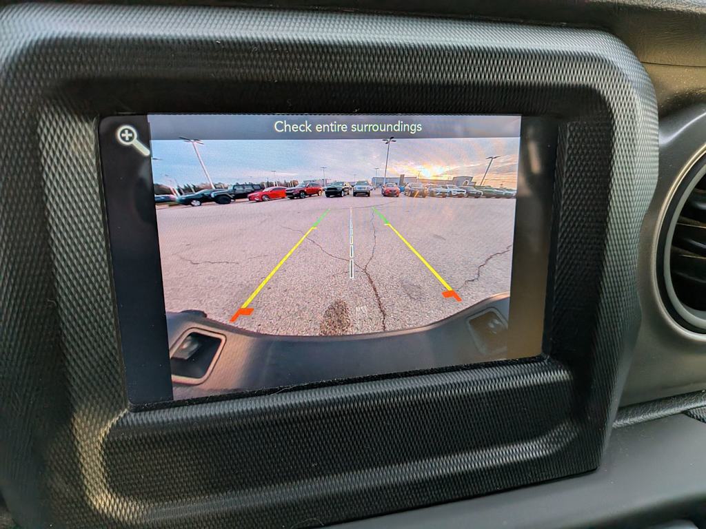 Thumbnail: 2023 Jeep Gladiator - 30