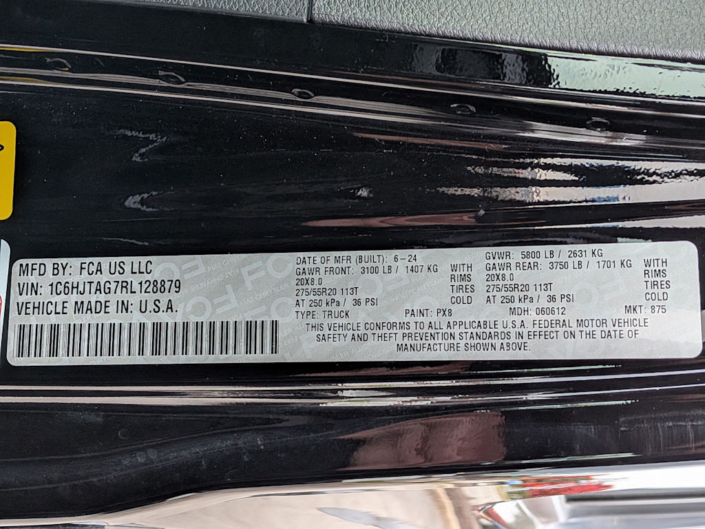 Thumbnail: 2024 Jeep Gladiator - 18