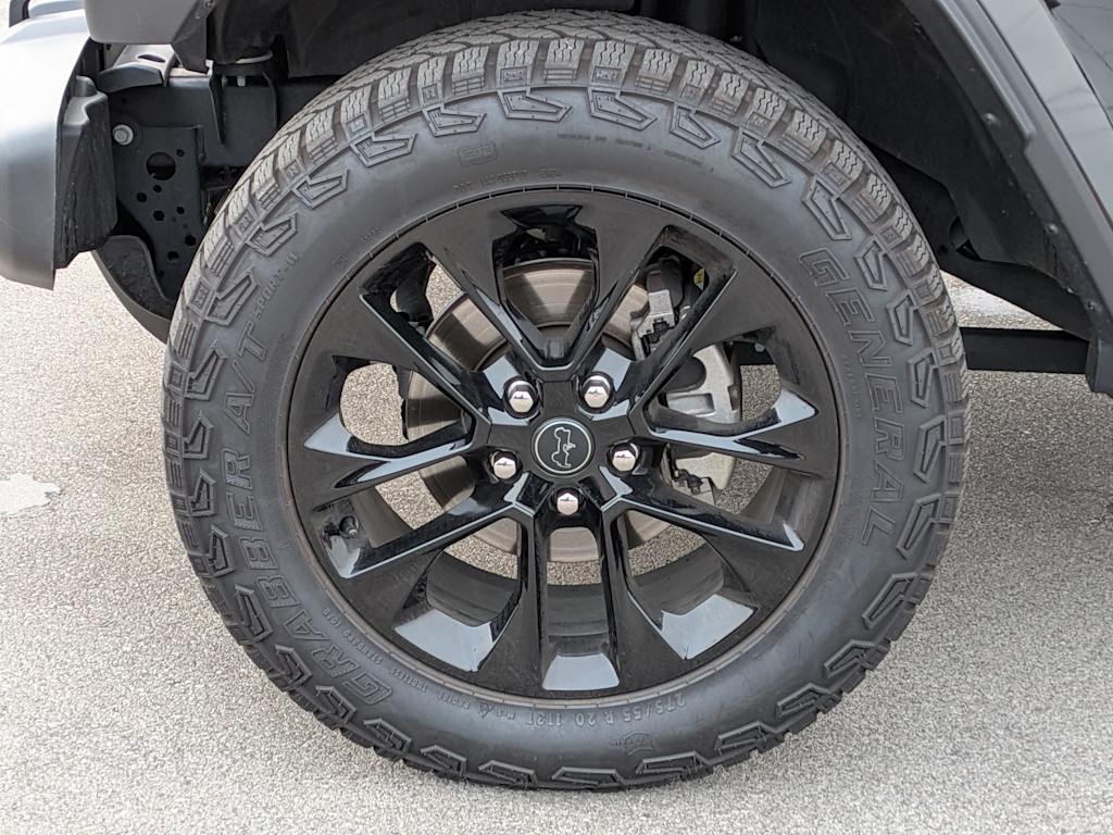 Thumbnail: 2024 Jeep Gladiator - 7