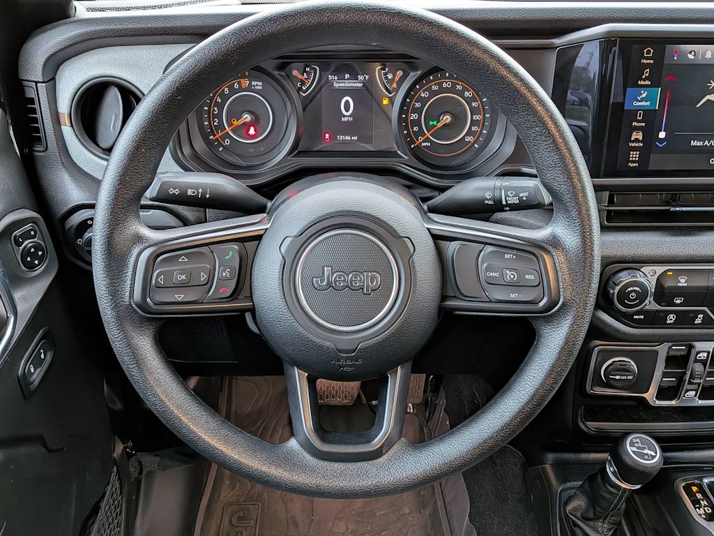 Thumbnail: 2024 Jeep Gladiator - 12