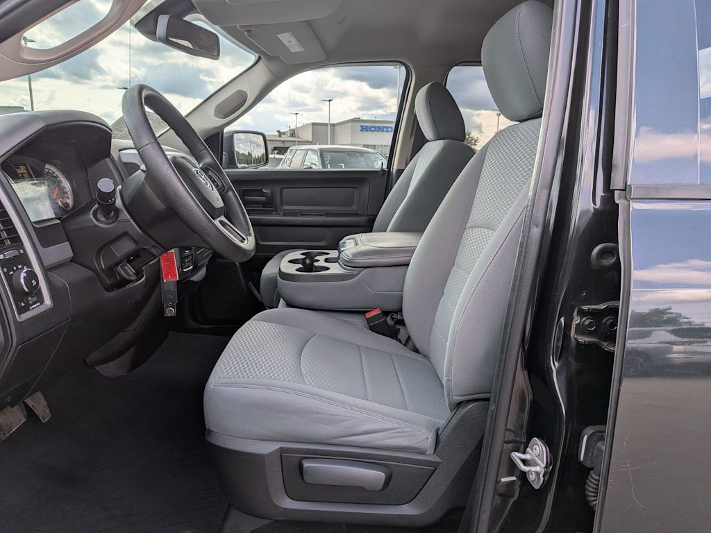 Thumbnail: 2017 RAM 1500 - 9
