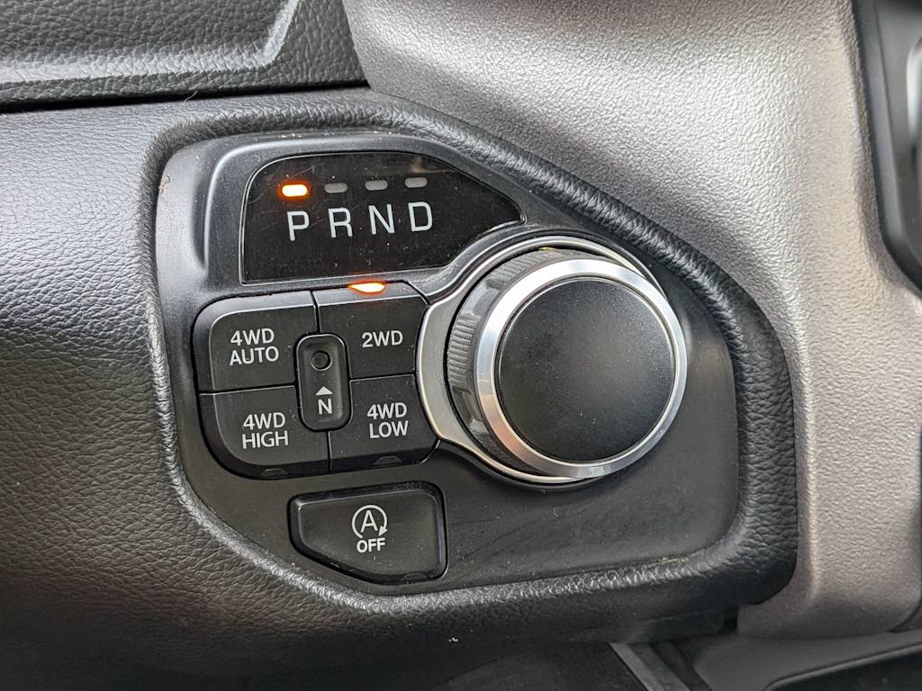 Thumbnail: 2021 RAM 1500 - 32