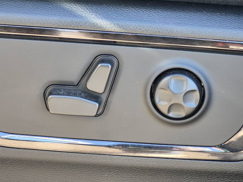 Thumbnail: 2022 RAM 1500 - 22
