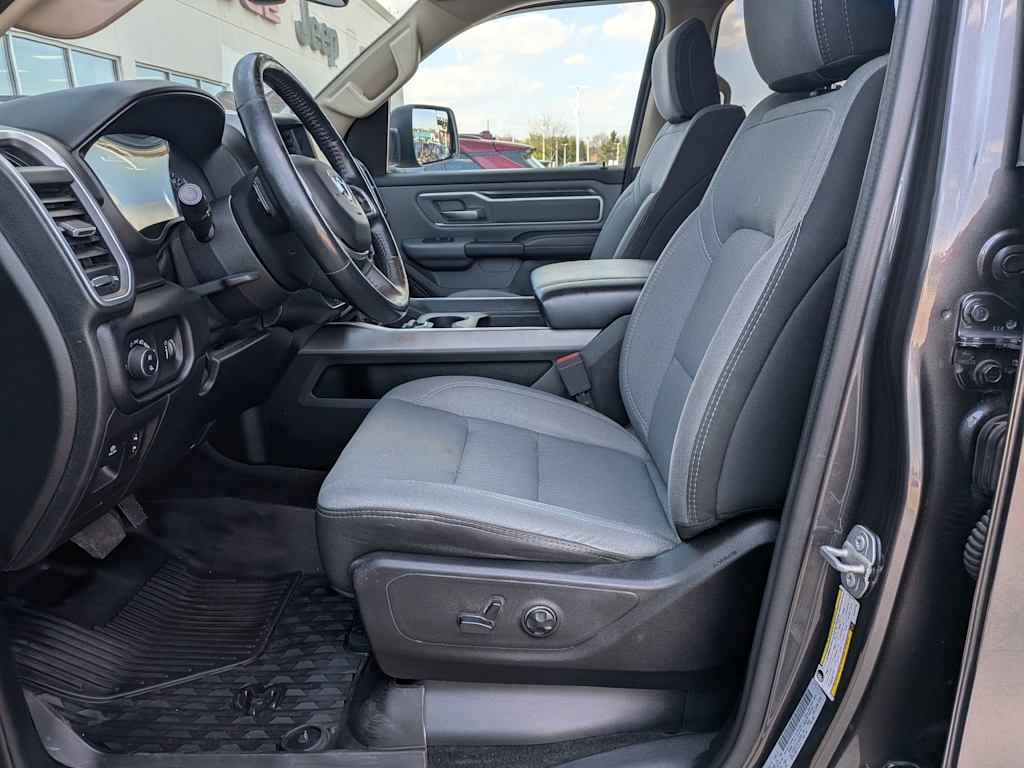 Thumbnail: 2020 RAM 1500 - 10