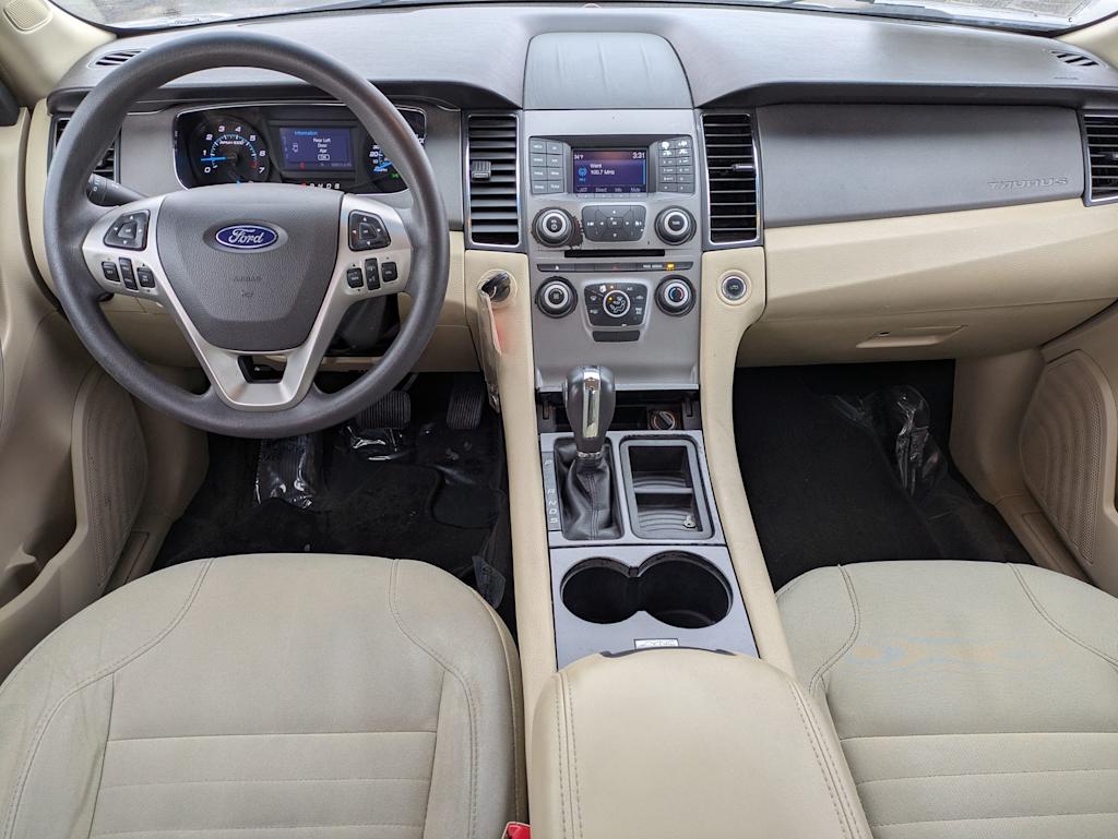 Thumbnail: 2017 Ford Taurus - 8