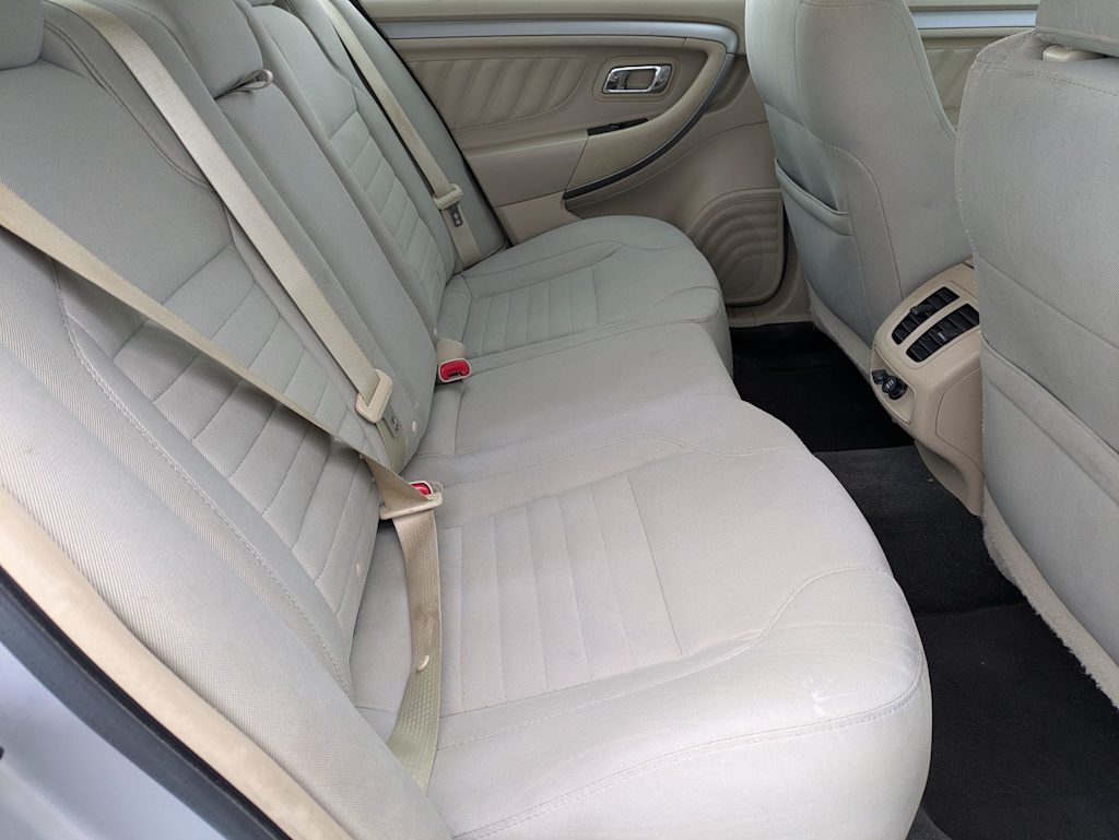 Thumbnail: 2017 Ford Taurus - 27