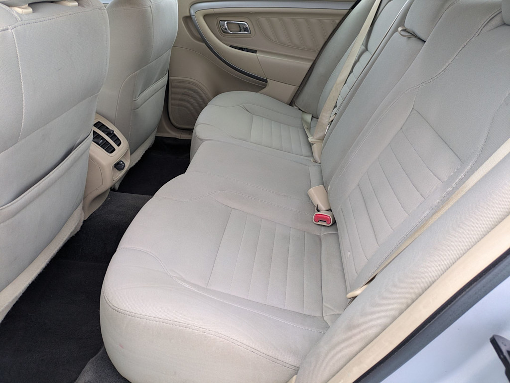 Thumbnail: 2017 Ford Taurus - 26