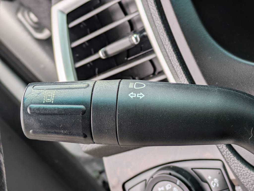 Thumbnail: 2014 Ford Explorer - 14