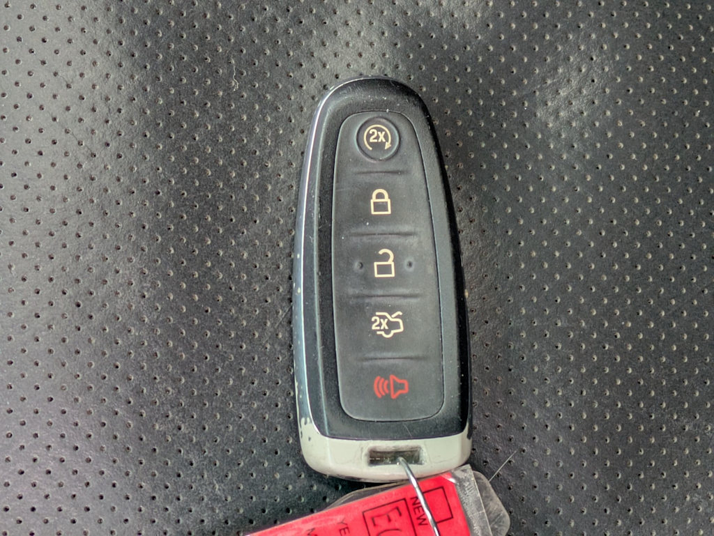 Thumbnail: 2014 Ford Explorer - 16