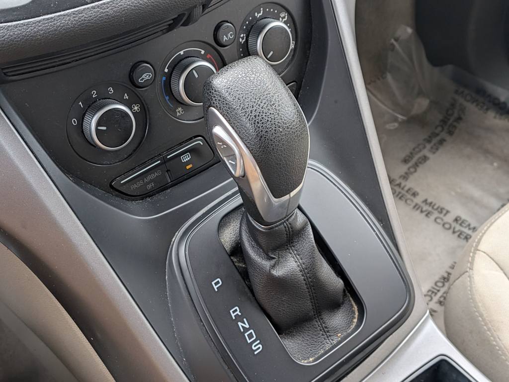 Thumbnail: 2014 Ford Escape - 28