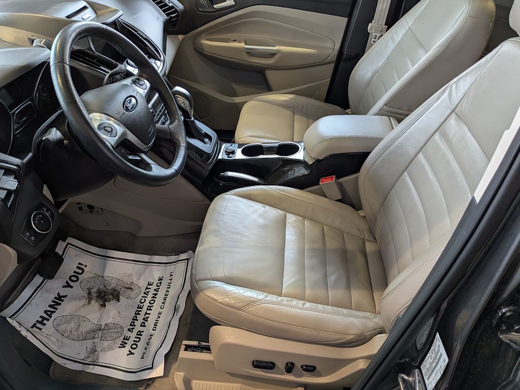 Thumbnail: 2016 Ford Escape - 10