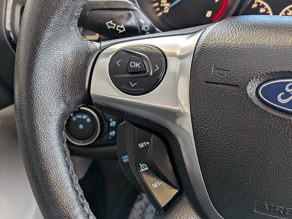 Thumbnail: 2016 Ford Escape - 31