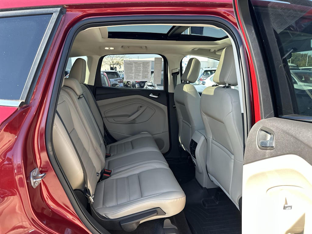 2019 Ford Escape SEL 26