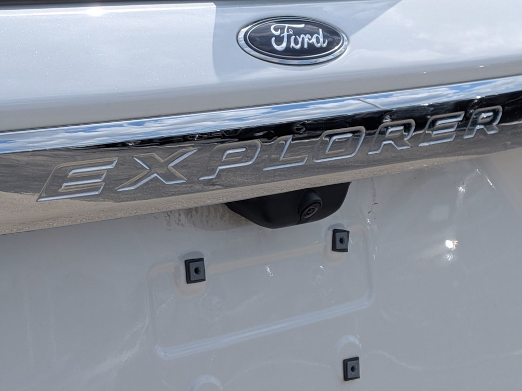 Thumbnail: 2024 Ford Explorer - 6