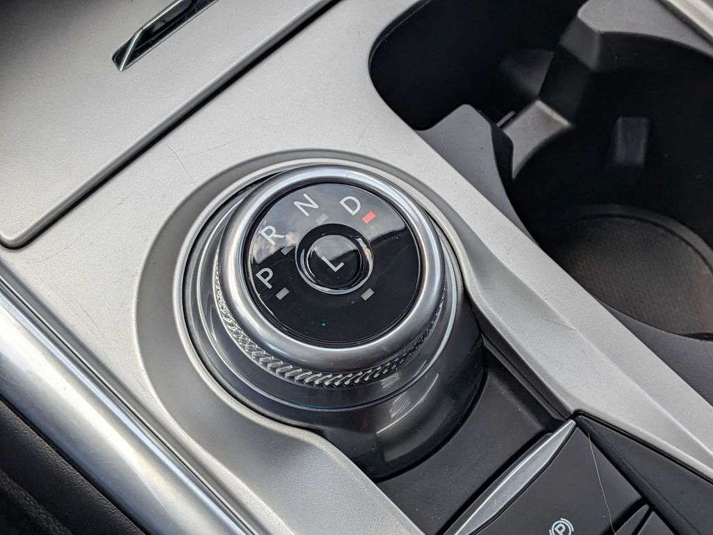 Thumbnail: 2024 Ford Explorer - 37