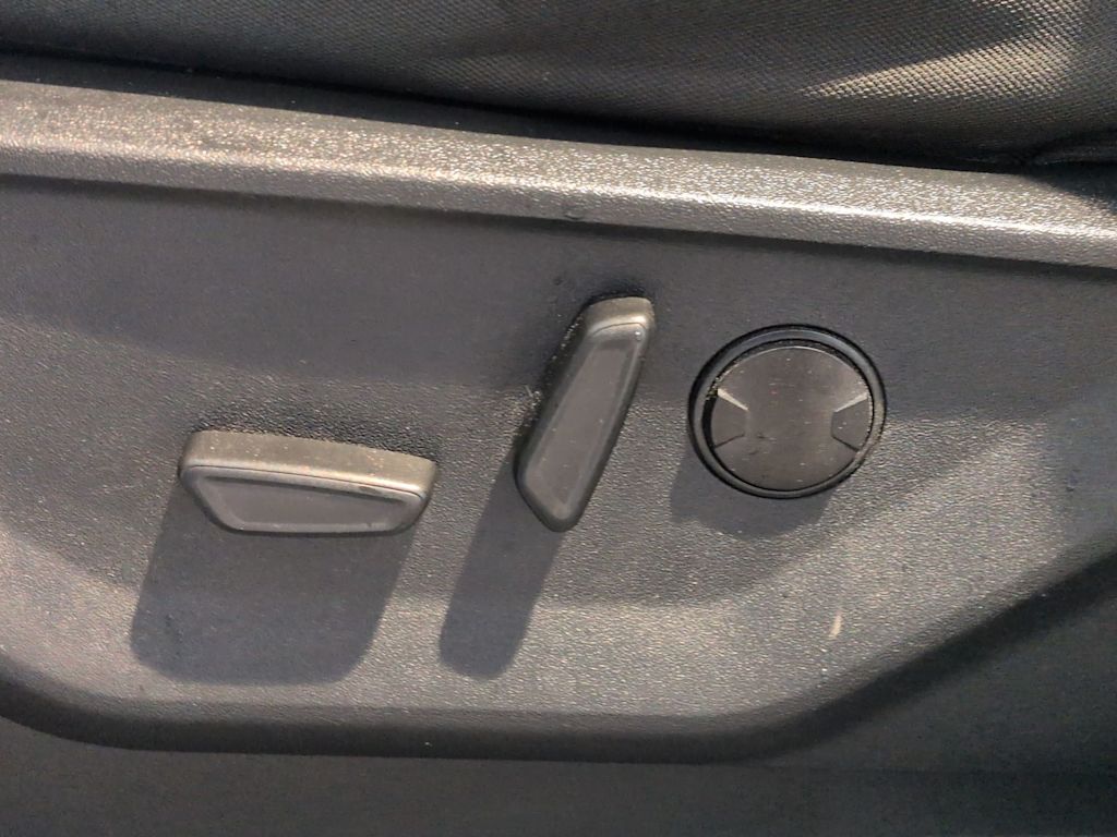 Thumbnail: 2023 Ford F-150 - 25