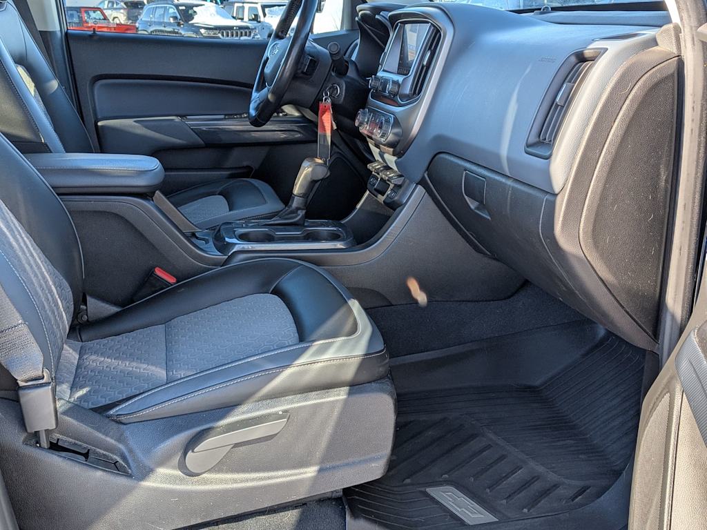 Thumbnail: 2021 Chevrolet Colorado - 11