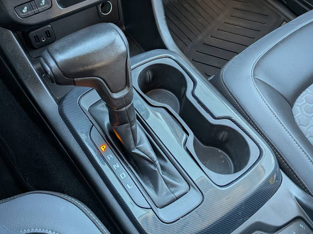 Thumbnail: 2021 Chevrolet Colorado - 15