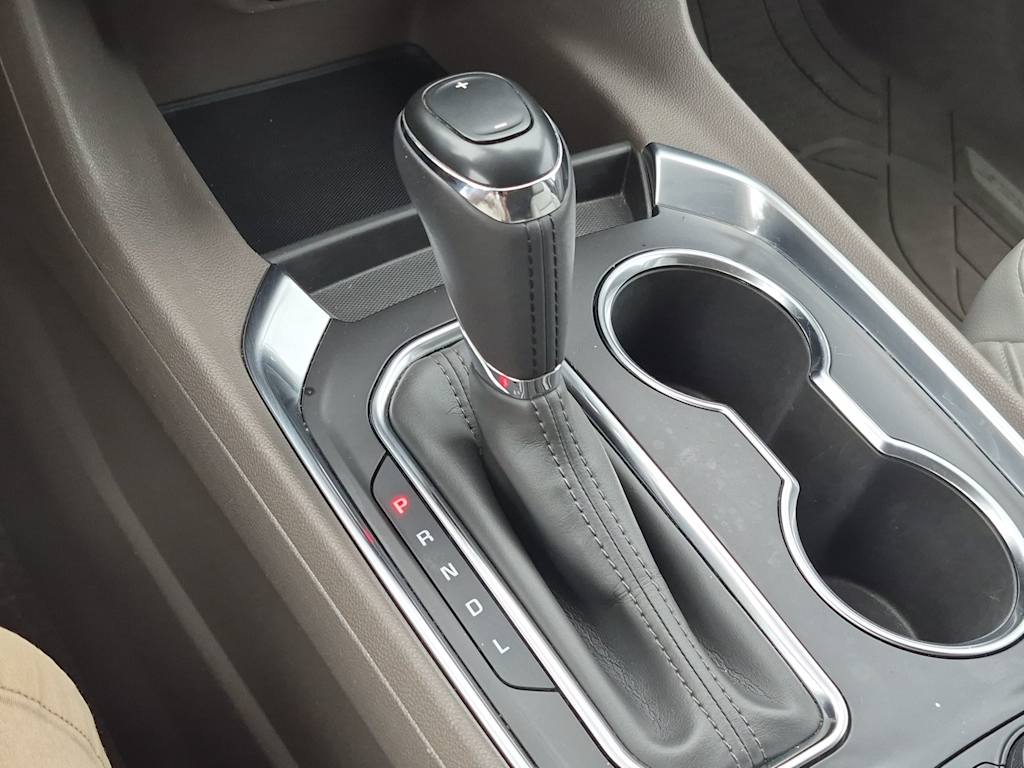 Thumbnail: 2018 Chevrolet Traverse - 33