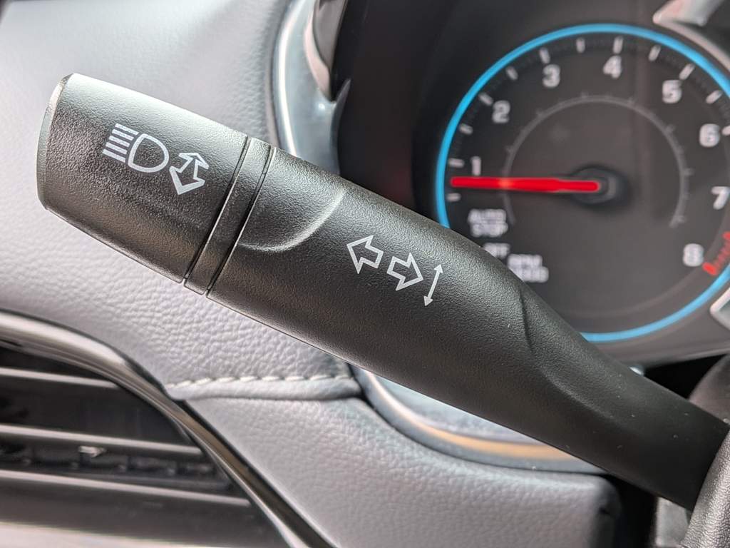 Thumbnail: 2019 Chevrolet Traverse - 15