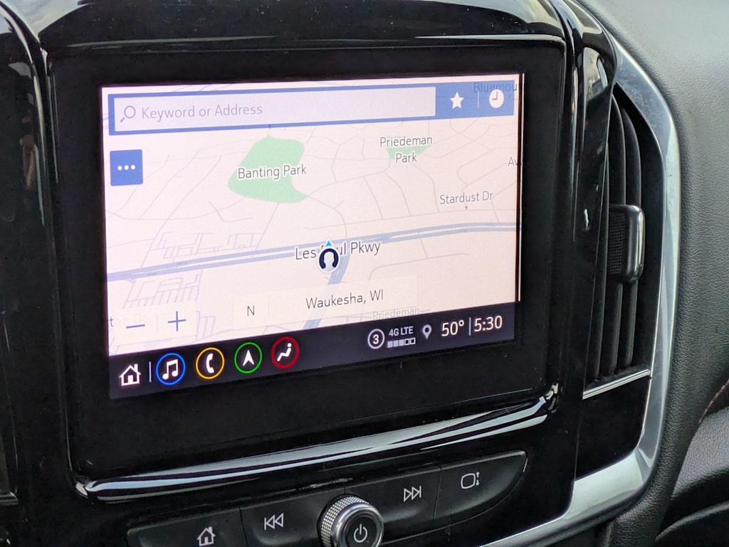 Thumbnail: 2022 Chevrolet Traverse - 32