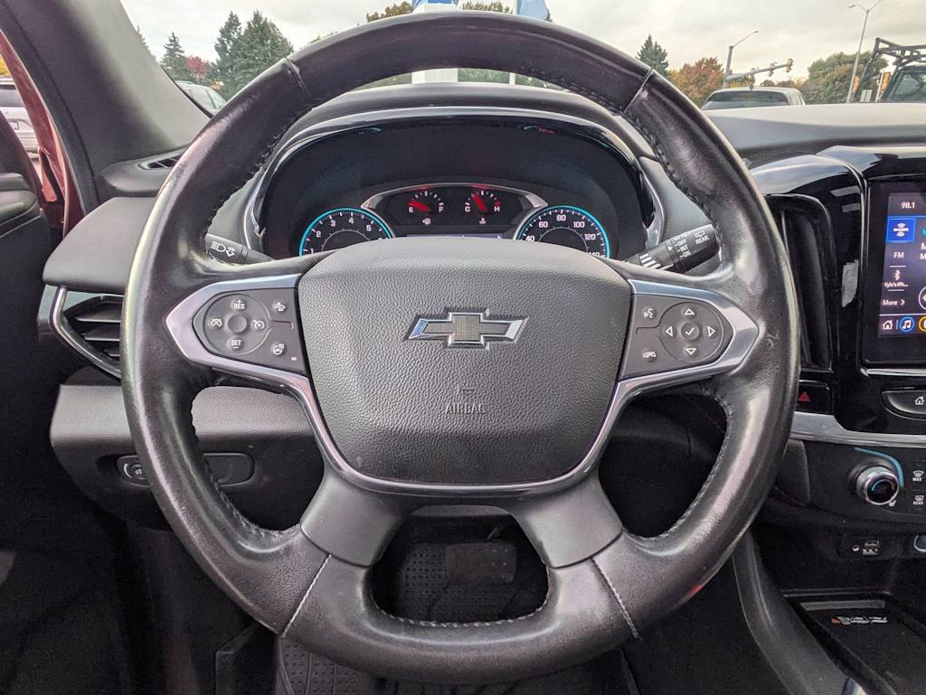 Thumbnail: 2022 Chevrolet Traverse - 9