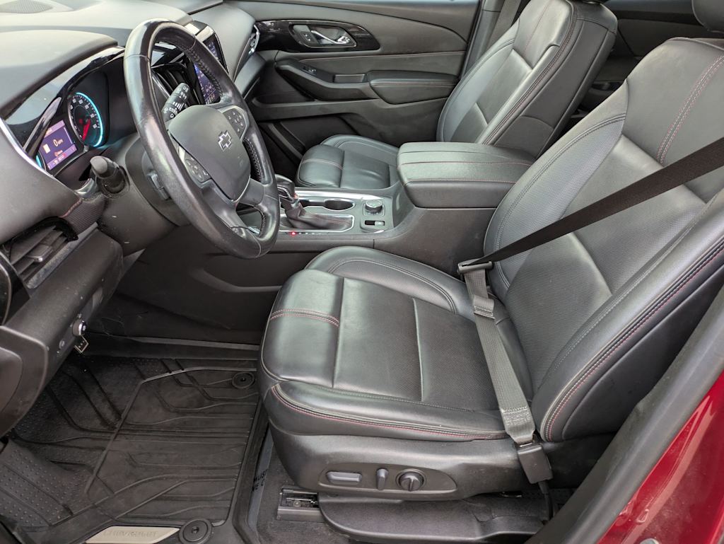 Thumbnail: 2022 Chevrolet Traverse - 10