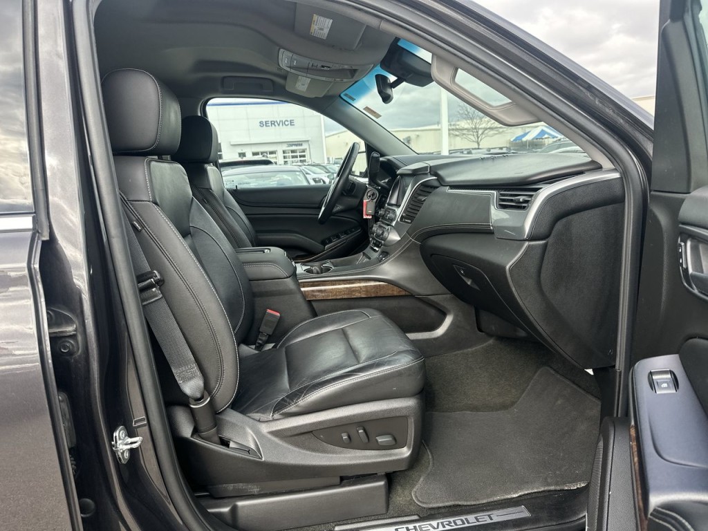 2018 Chevrolet Suburban 1500 LT 24