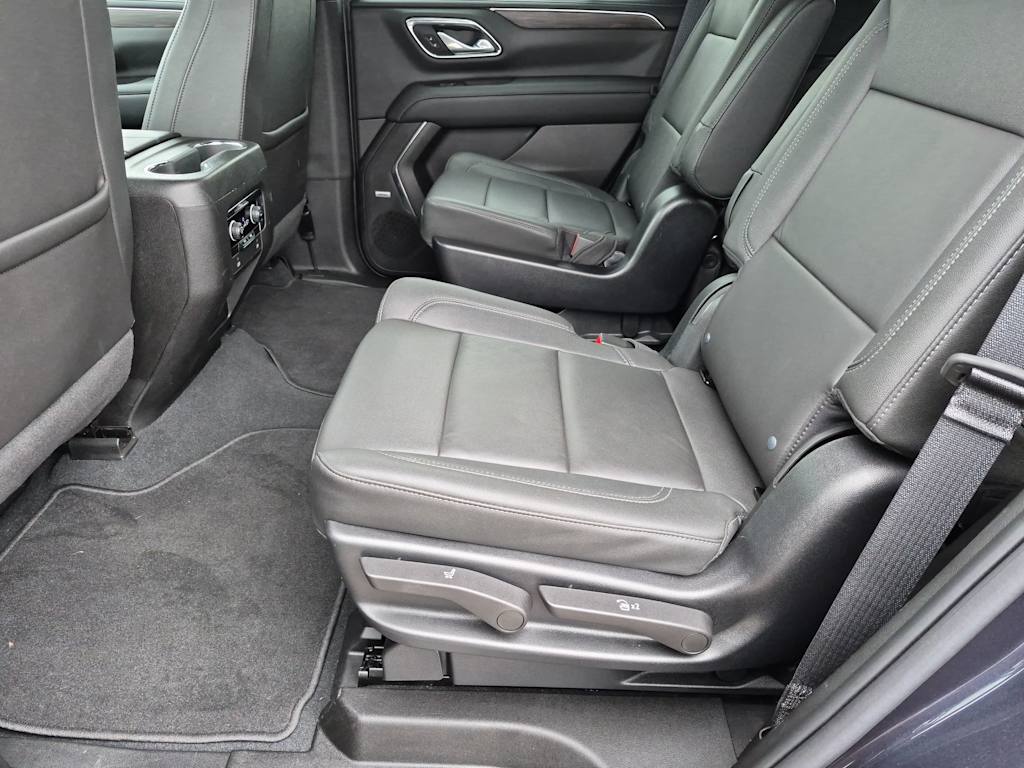 Thumbnail: 2023 Chevrolet Tahoe - 25