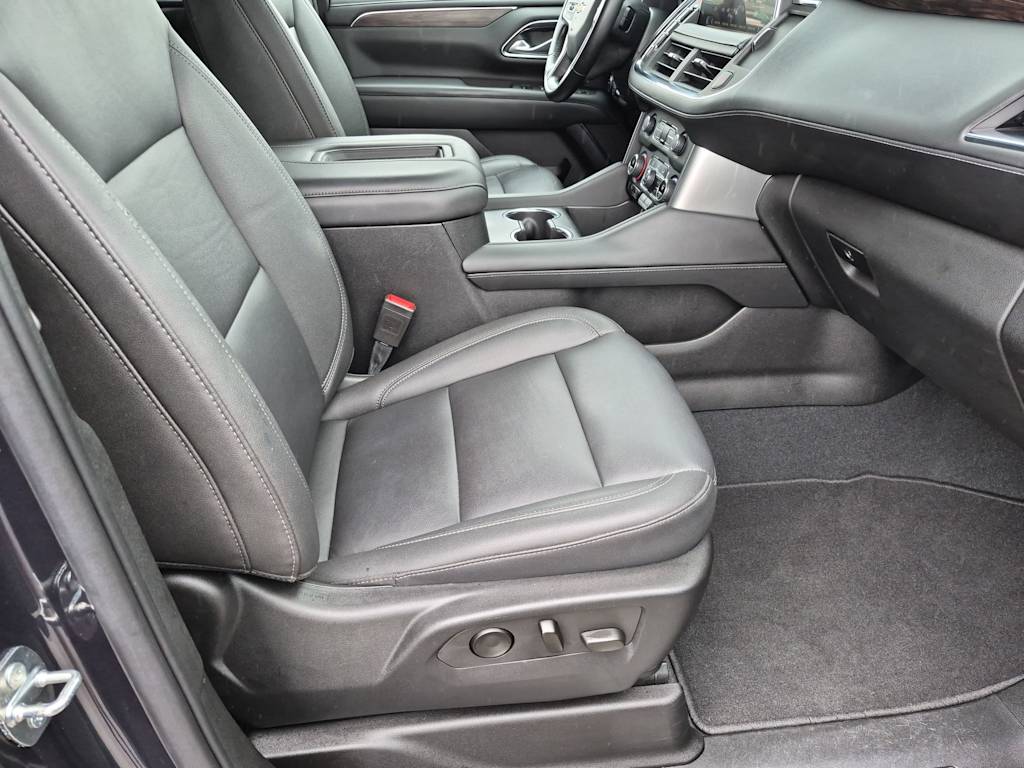 Thumbnail: 2023 Chevrolet Tahoe - 10