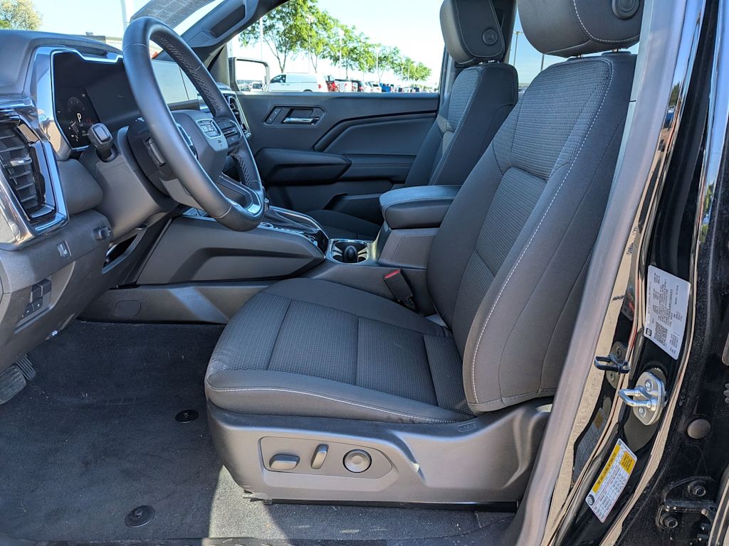 Thumbnail: 2024 GMC Canyon - 9