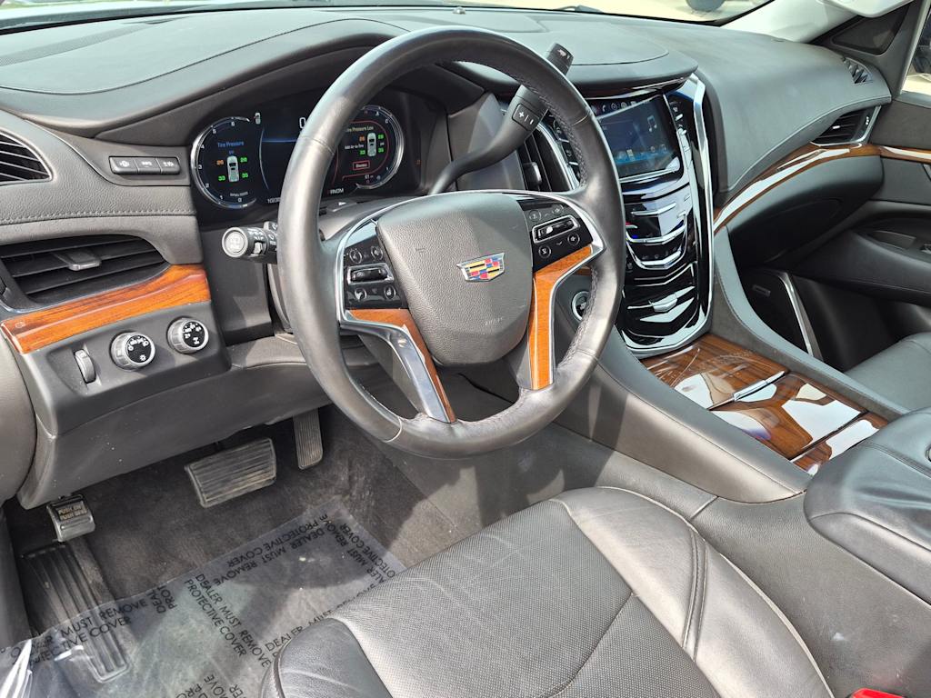 Thumbnail: 2016 Cadillac Escalade - 2