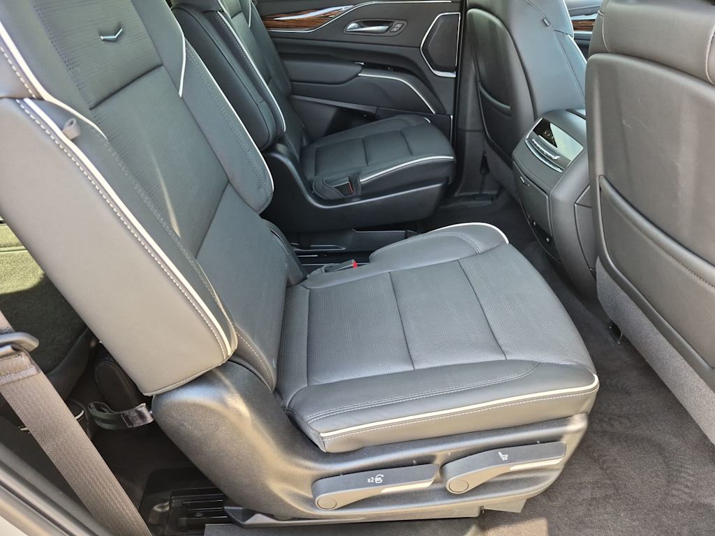 Thumbnail: 2024 Cadillac Escalade - 28