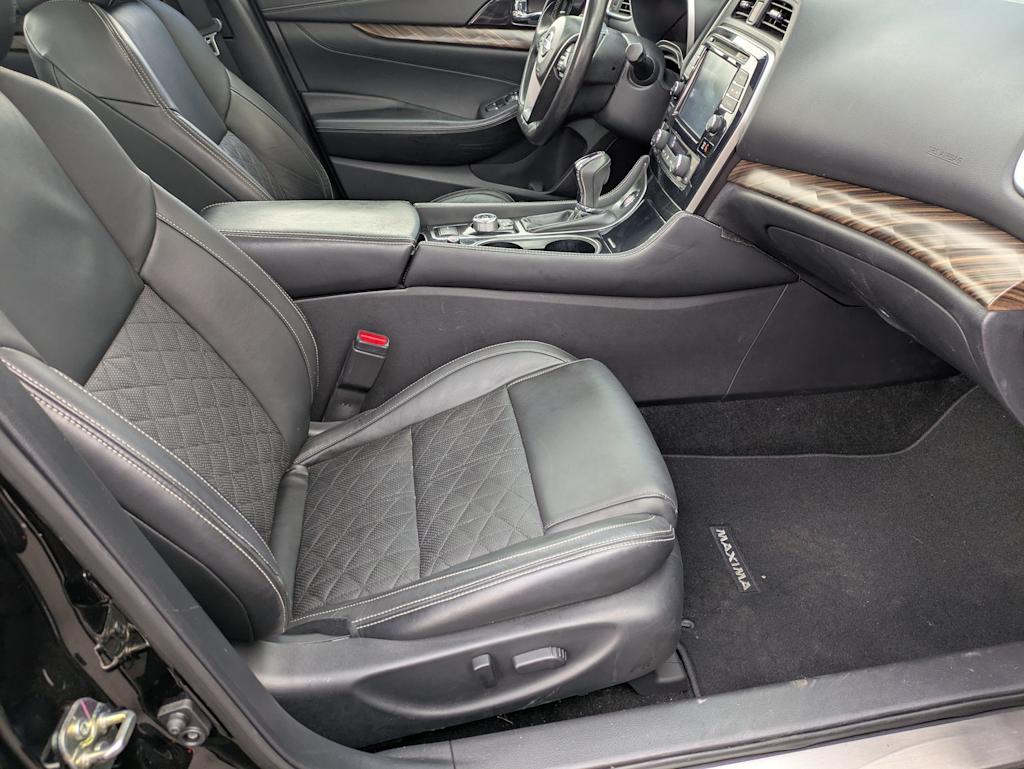 Thumbnail: 2017 Nissan Maxima - 11