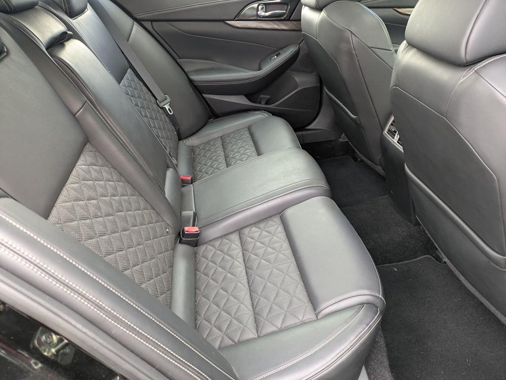 Thumbnail: 2017 Nissan Maxima - 28