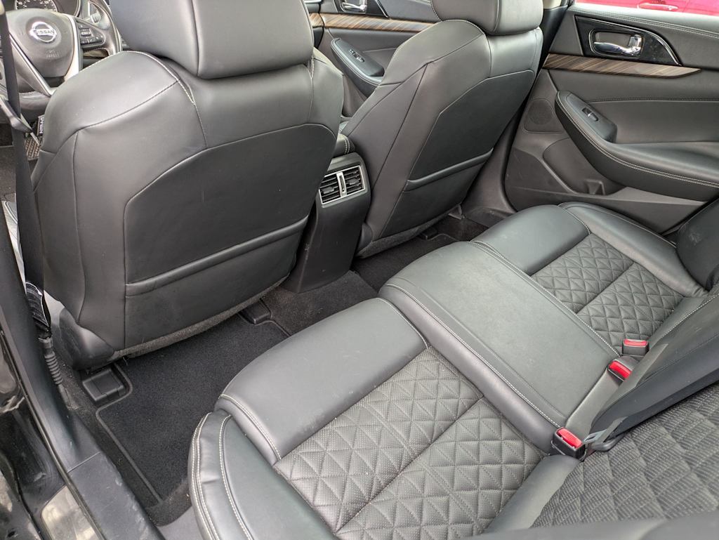 Thumbnail: 2017 Nissan Maxima - 12