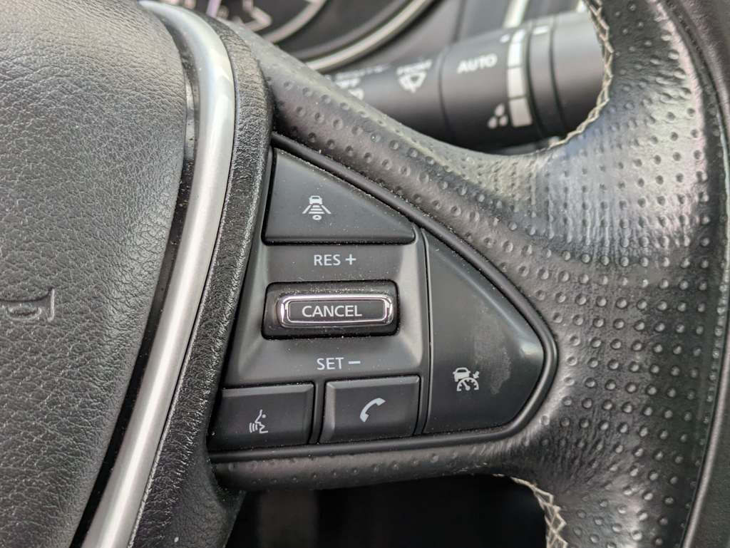 Thumbnail: 2017 Nissan Maxima - 31