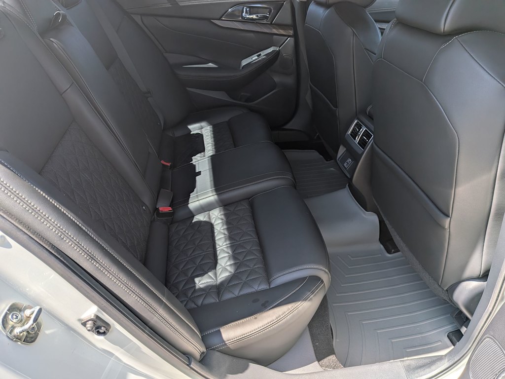 Thumbnail: 2018 Nissan Maxima - 26