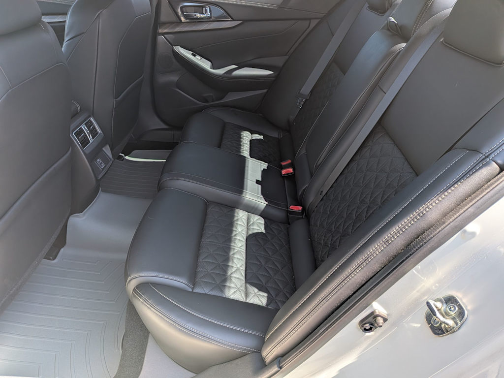 Thumbnail: 2018 Nissan Maxima - 12