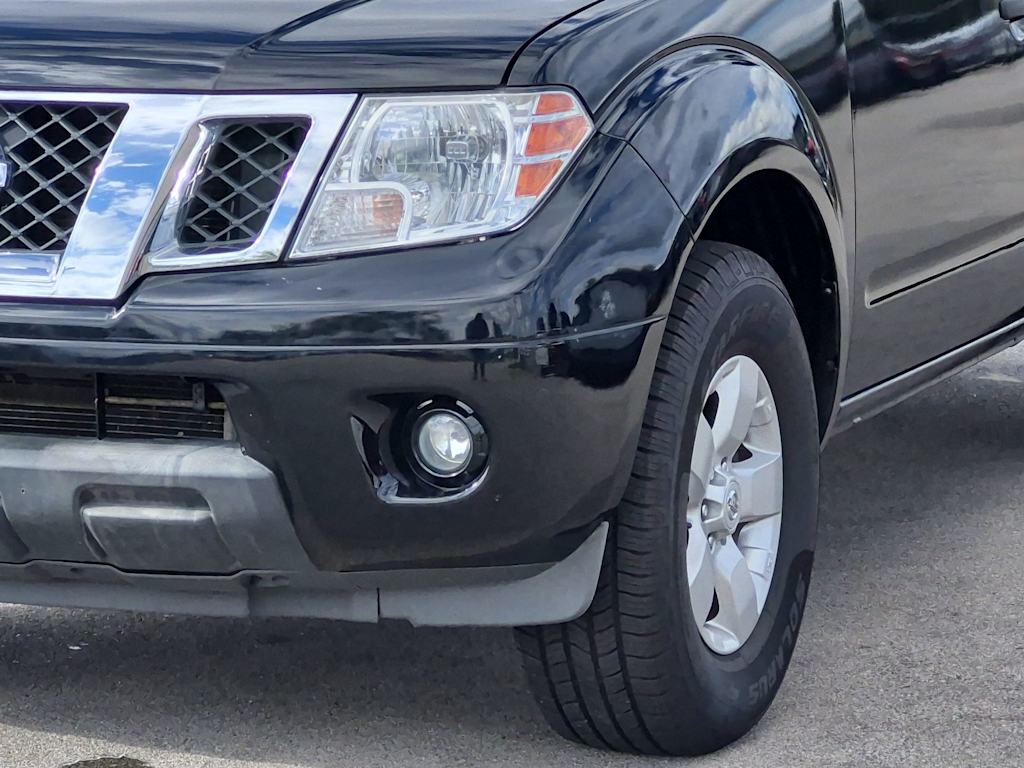 Thumbnail: 2013 Nissan Frontier - 23