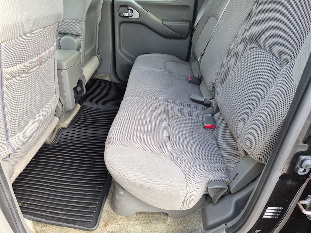 Thumbnail: 2013 Nissan Frontier - 25