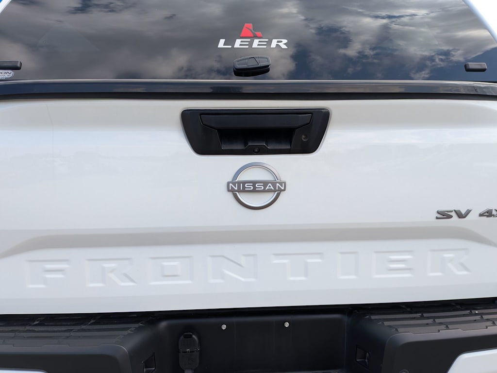Thumbnail: 2024 Nissan Frontier - 7