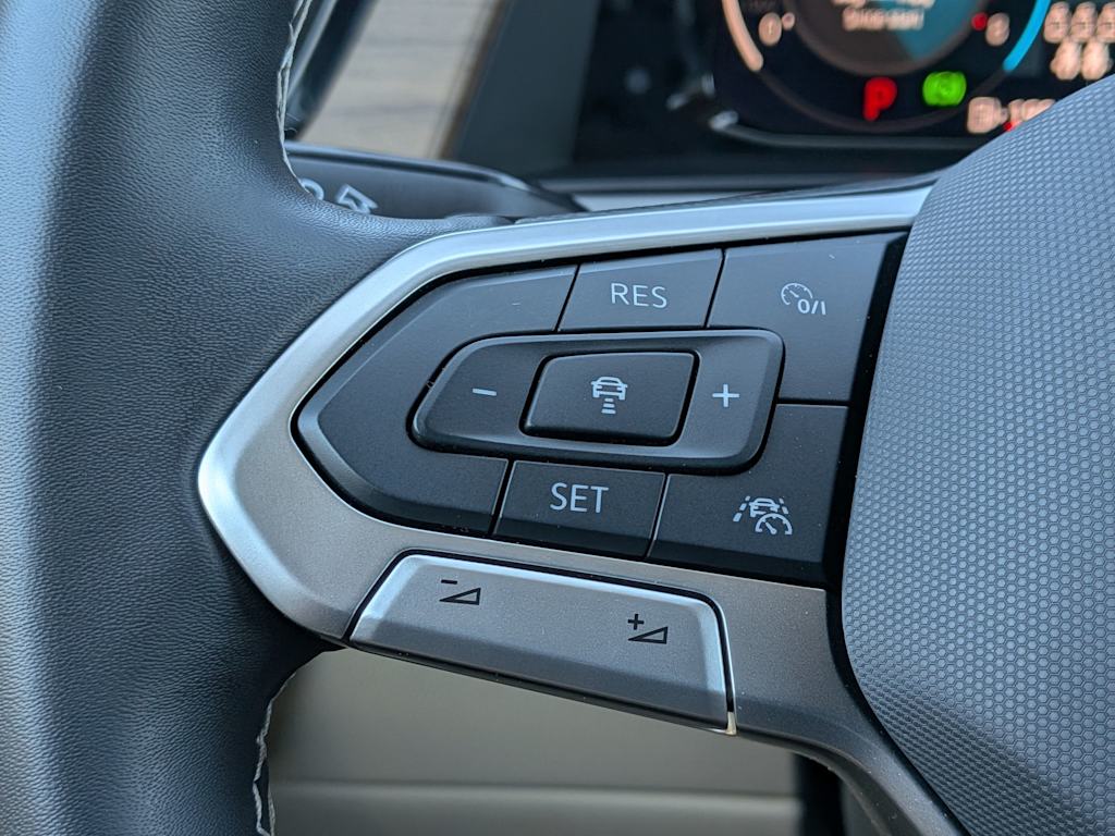 Thumbnail: 2024 Volkswagen Atlas - 27