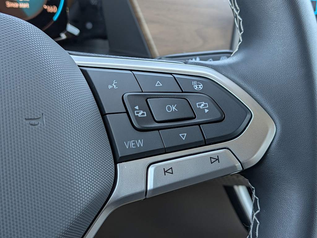 Thumbnail: 2024 Volkswagen Atlas - 28